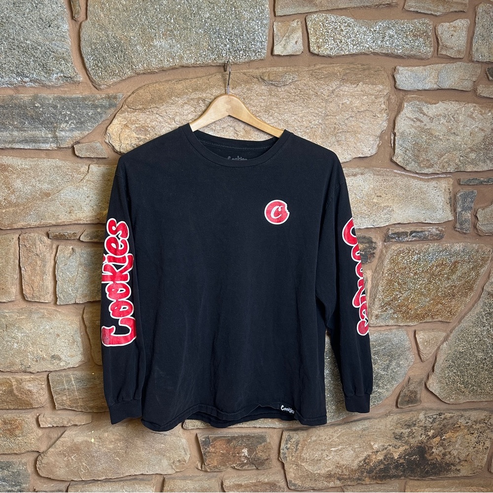 Cookies Black Tee with Branded Hem Tag